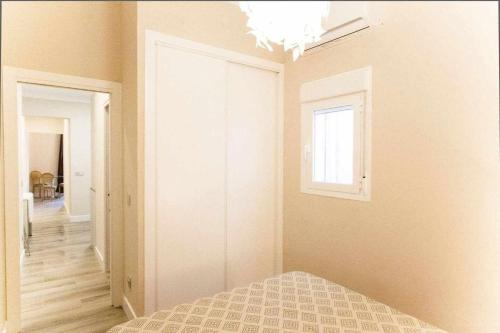 NEW. Moderno y elegante apartamento céntrico., Madrid (fotografie 8)