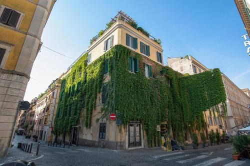 Rome As You Feel - Iconic Monti Design Apartment, Rome (photo 8)