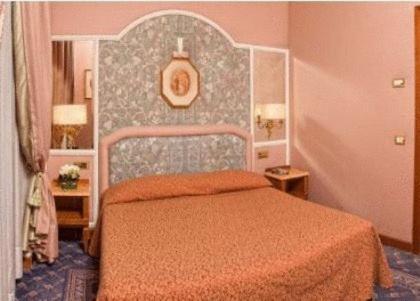 Hotel Mecenate Palace, Rzym (zdjęcie 10)