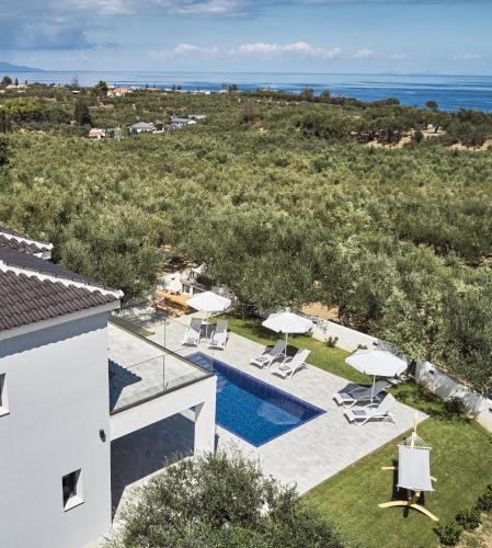 Kapodistria Luxury Villas