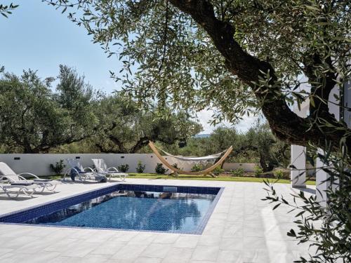 Kapodistria Luxury Villas