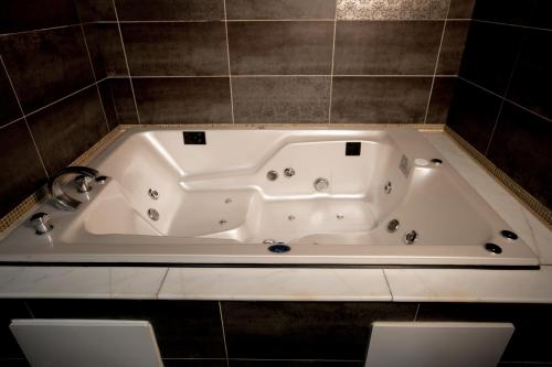 Point Motel in Pingzhen District