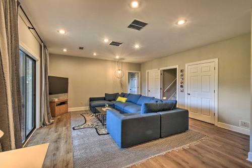 Luxe Big Canoe Resort Home with 3 Decks and Mtn Views! - image 9