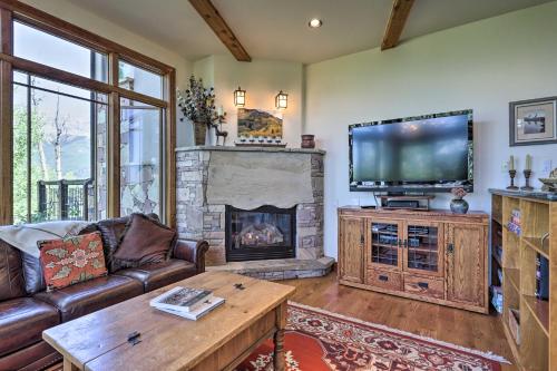 . Upscale Ski-In/Ski-Out Escape w/ Deck + Grill