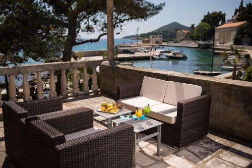 Erkély/terasz, Hotel Mlini in Mlini