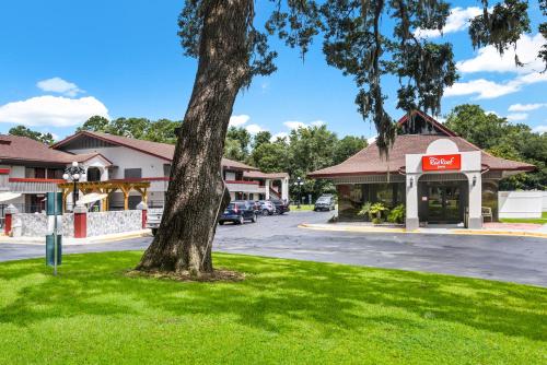 Red Roof Inn Savannah – Southside/Midtown - image 11