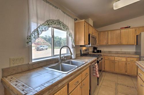 Red Rock Rambler Moab Home with Hot Tub and Views! - image 12