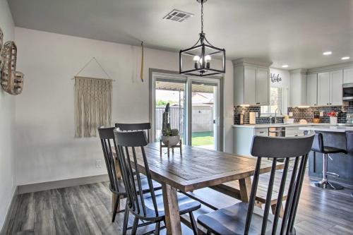 Sunny House with Patio 4 Mi to Spring Training! - image 9
