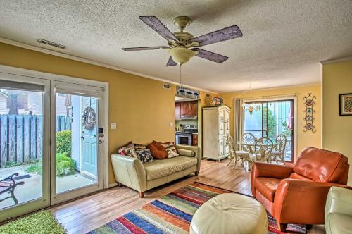 North Myrtle Beach Home with Patio - Walk to Beach!
