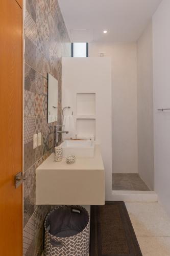 2BR Apartment Great Design Shared Pool and WiFi