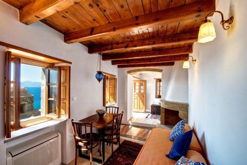 Malvasia Traditional Hotel - image 11