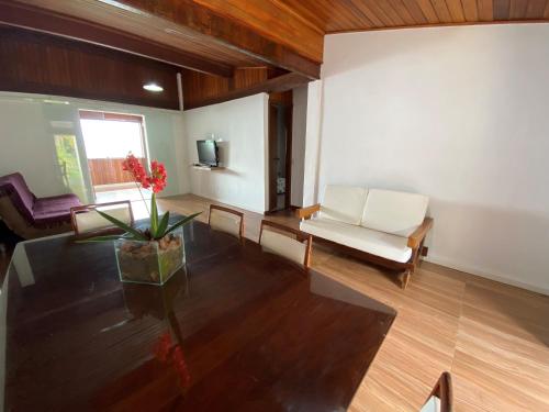 Itaipu Beach House