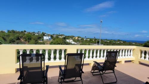 Amapola House with Private Pool and Rooftop Terrace - image 7