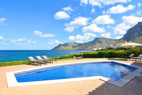 Mallorca Family Sea Front Villa Es Calo gîte à louer Artà