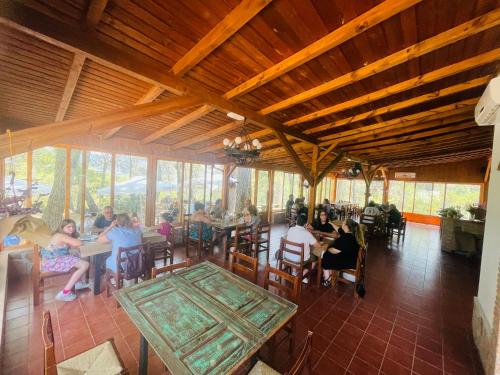 Albergue Hospedería Montaña Morciguillinas