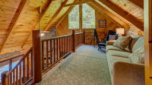 Bear Hug by Escape to Blue Ridge - image 9
