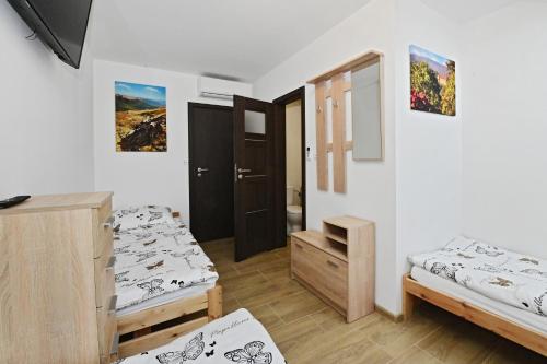 Triple Room with Private Bathroom