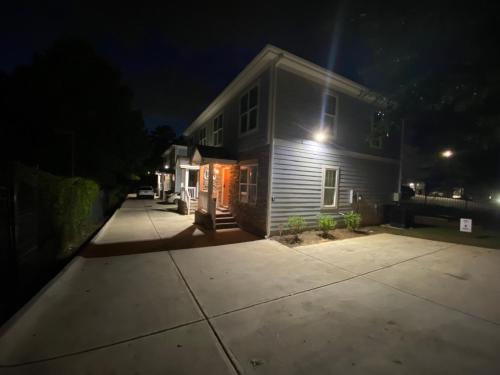 Campbellton rd APT A in Southwest