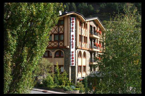 Photo - Hotel Xalet Verdú