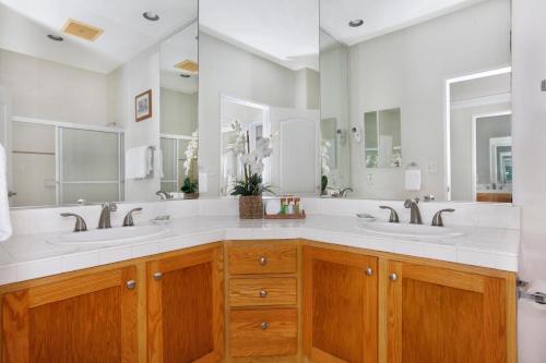 Poipu Regency 310 - Gardenview - 2BR/2BA - image 8