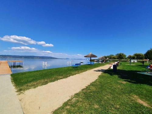 Holiday home in Balatonbereny 34653 - main image