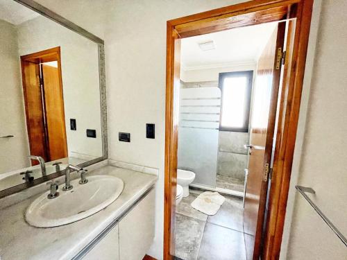 Superior Apartment image 3