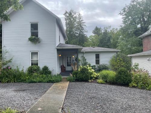 Ieeja, Homestead Inn Guest House in Reedsville (WV)