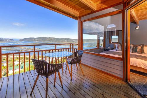 Lagoon Studio - Fantastic Knysna Lagoon views and SOLAR Knysna