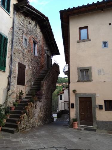 La Casa di nonna Adri - Casa vacanze in Casentino - Apartment - Stia