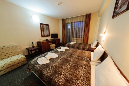 Triple Room image 5