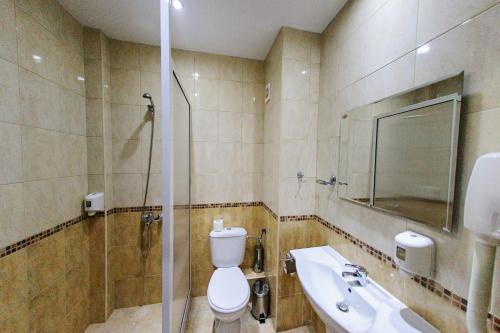 Triple Room image 3