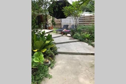 Daintree Beach Studio - BEACH FRONT ACCOMMODATION