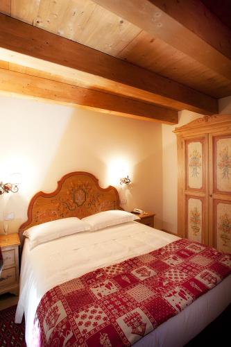 Small Double Room with French Bed