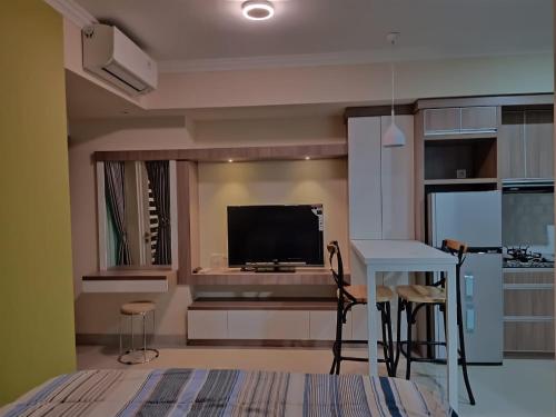 Apartemen Grand Kamala Lagoon Bekasi By Cicie Room Bekasi