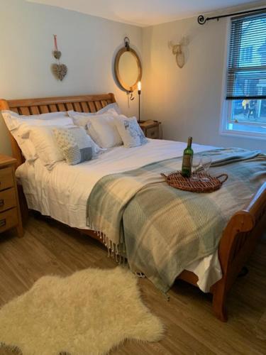 *New* Noel Cottage “A romantic quirky little gem”