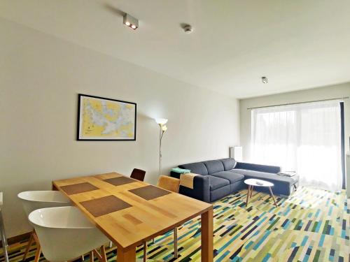 Apartment with Balcony image 8