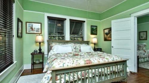 Grady House Bed & Breakfast