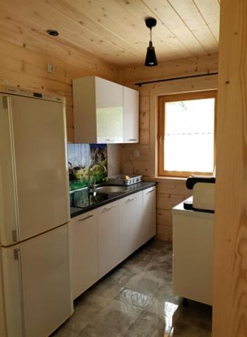 Three-Bedroom House image 2