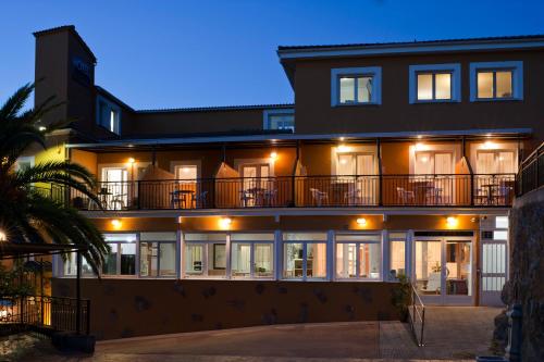 外部景觀, 艾莫連諾鄉村酒店 (Hotel Rural El Molino) in 巴諾斯德蒙特馬約爾