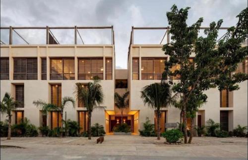 *CASA TROPICAL* PENTHOUSE WITH ROOFTOP & PRIVATE POOL