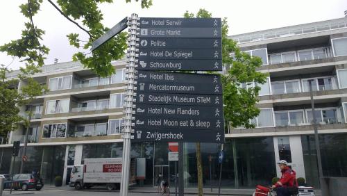 Hotel New Flanders - image 5