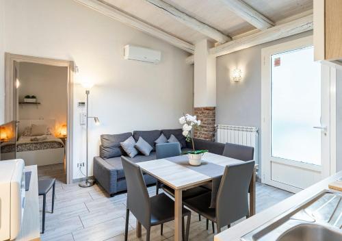 Otherside House in Torino