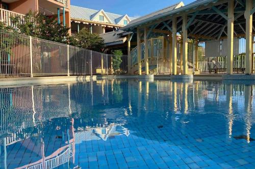 Cozy 1BR studio in a nice condo with swimming pool