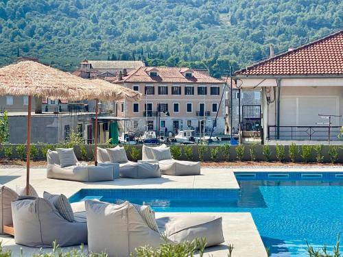 Luxury Villa And Pool With View In Heart Of Stari Grad Hvar