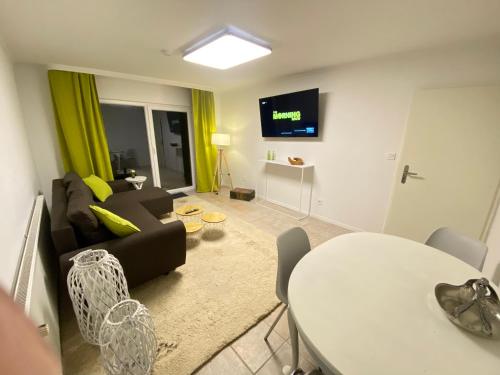 Appartement Apelern (A2) - 2 Zimmer, Badewanne, Terrasse, Netflix