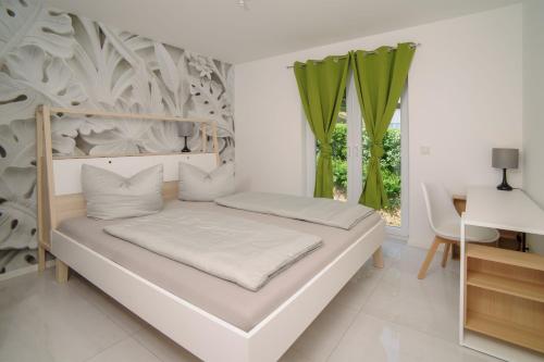 Apartment - Split Level image 8