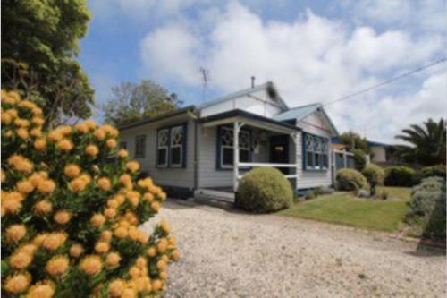 Lighthouse Retreat - Pet Friendly Free Wifi, Apollo Bay