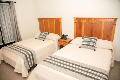 320285829 Hotel Danini