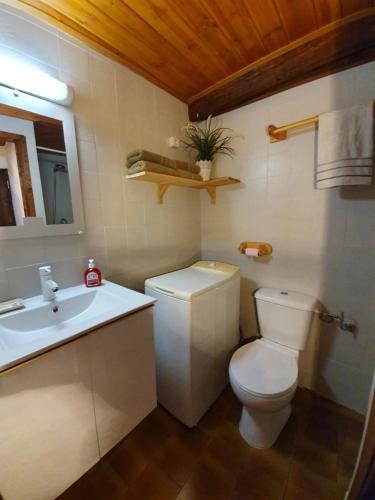 Badkamer, Un studio, une Histoire : Le palais Gubernatis. in Saint-Martin Vesubie
