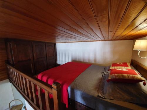 Un studio, une Histoire : Le palais Gubernatis.